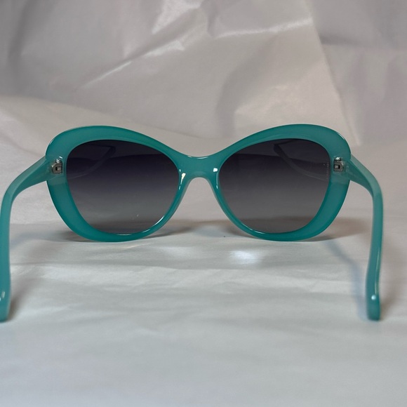 Preloved Authentic Dolce & Gabbana 8083 Turquoise/Gray Gradient Sunglass… - Picture 10 of 17